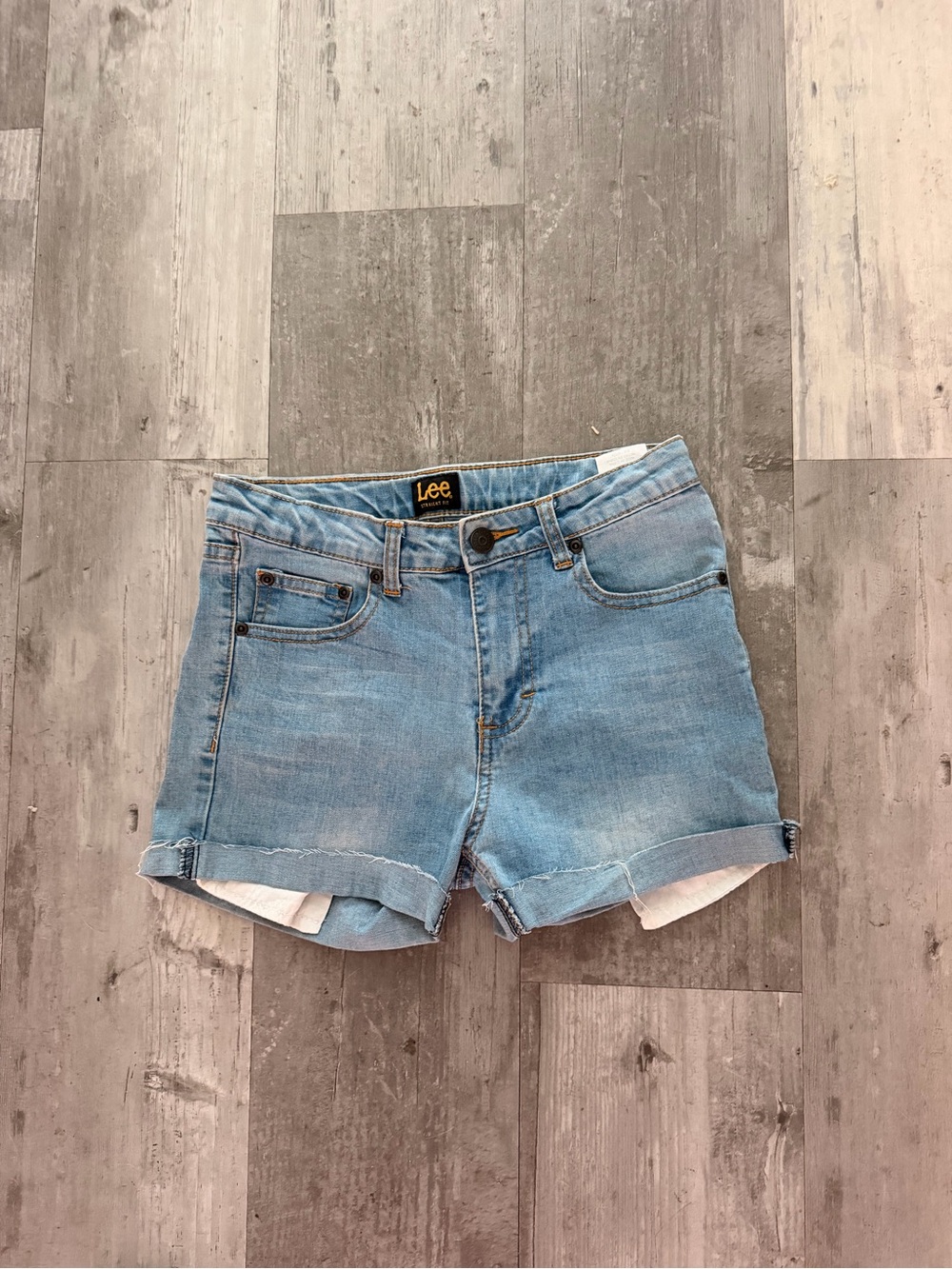 Vintage Lee Denim Shorts Medium Light Blue Rolled-Hem Denim Shorts